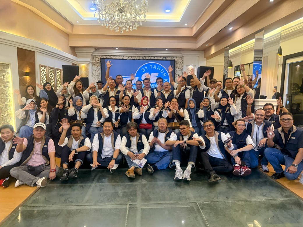 Seragam Reunian SIPIL 95 - Hasil Produksi Termik Outdoor Bandung